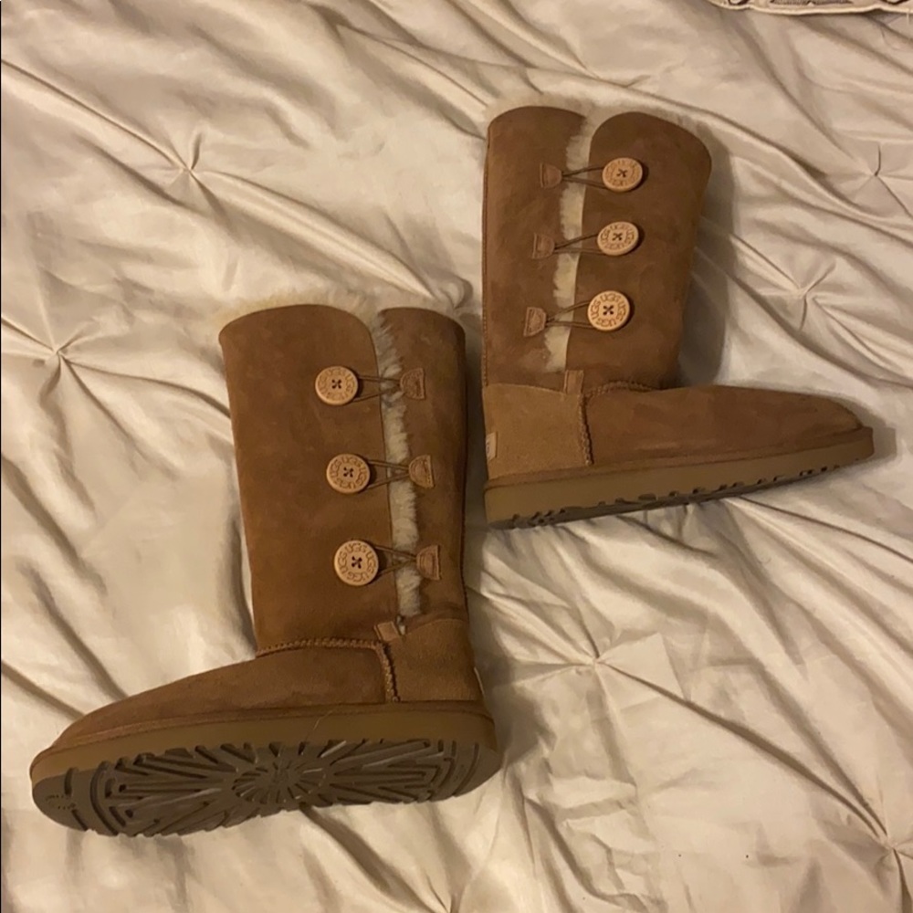 UGG Bailey Button Triplet II Boot